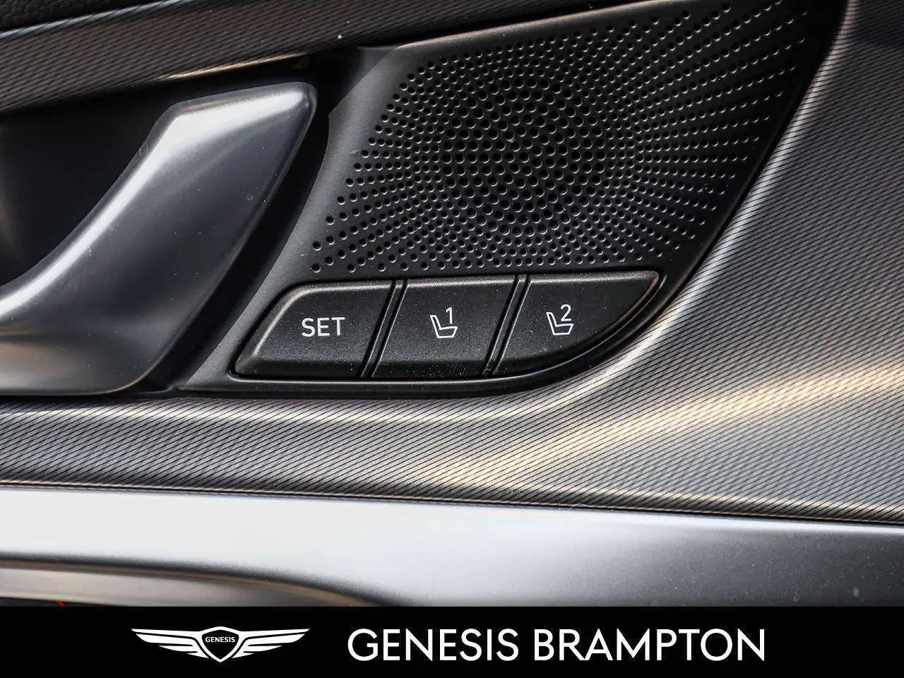 Genesis G70 - Image 19