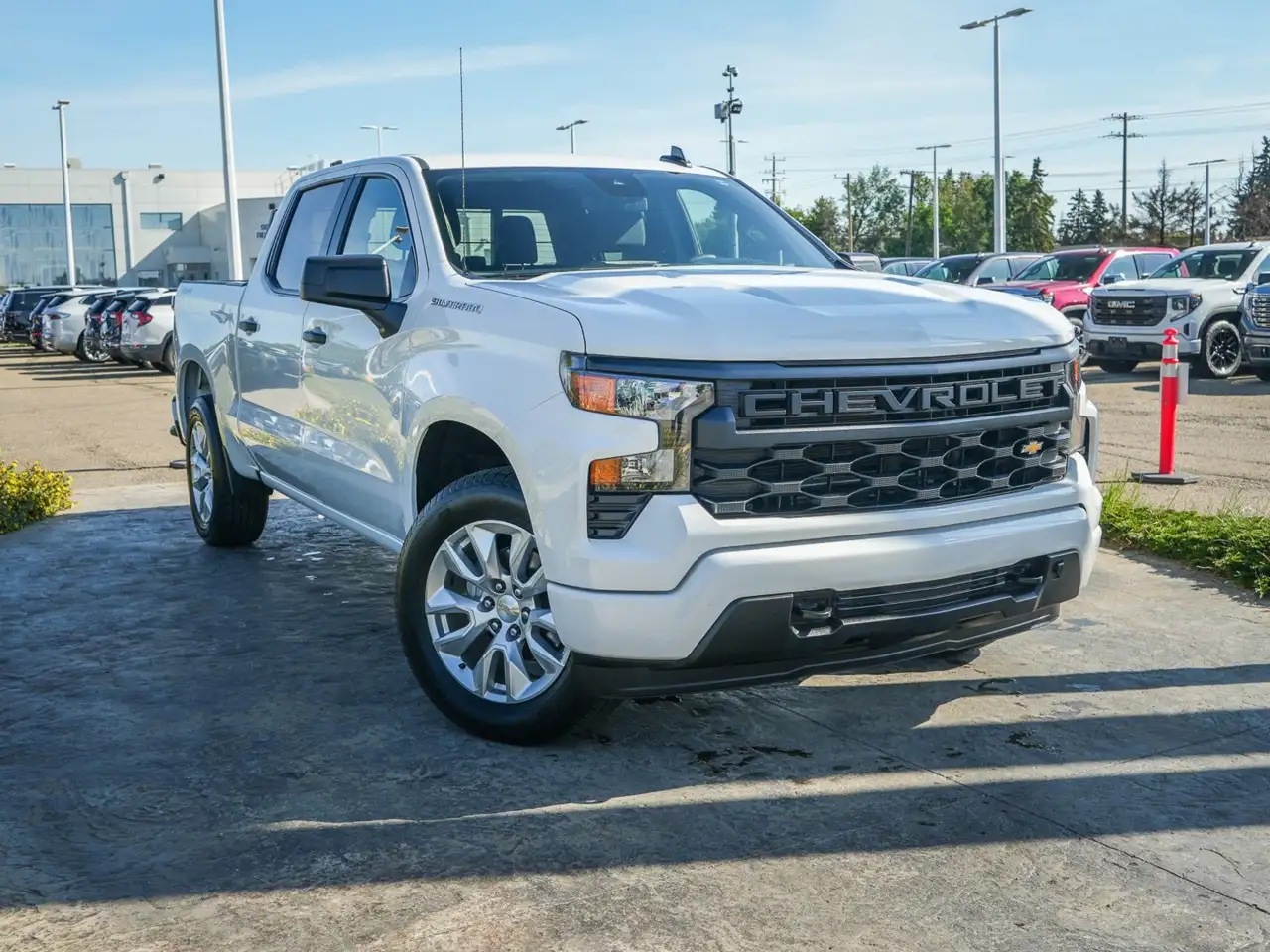 Chevrolet Silverado 1500 - Image 1