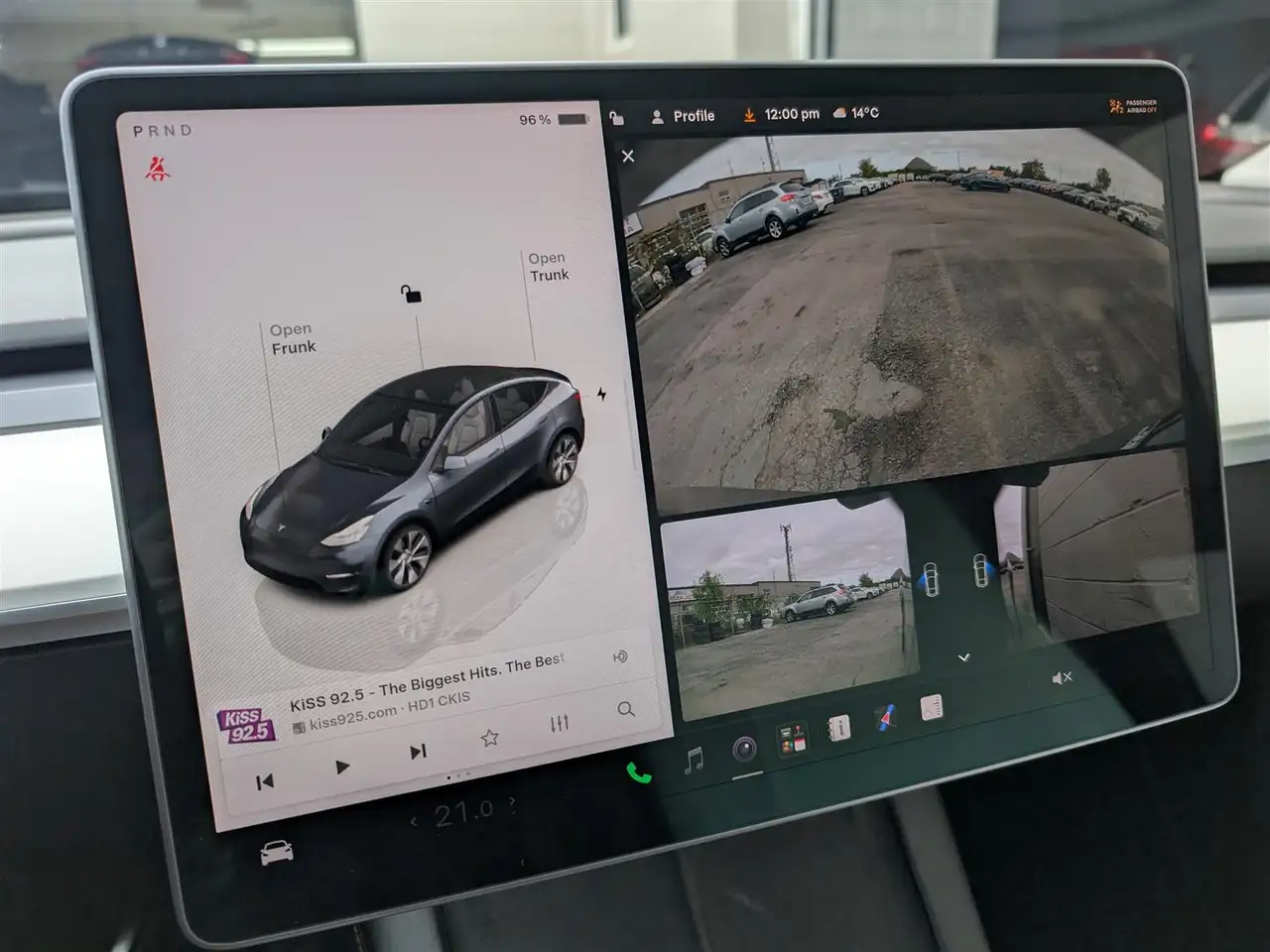 Tesla Model Y - Image 13