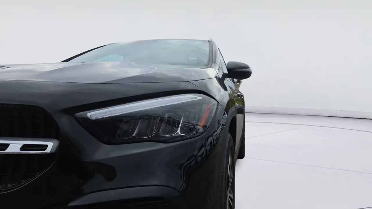 Mercedes-Benz GLA - Image 26