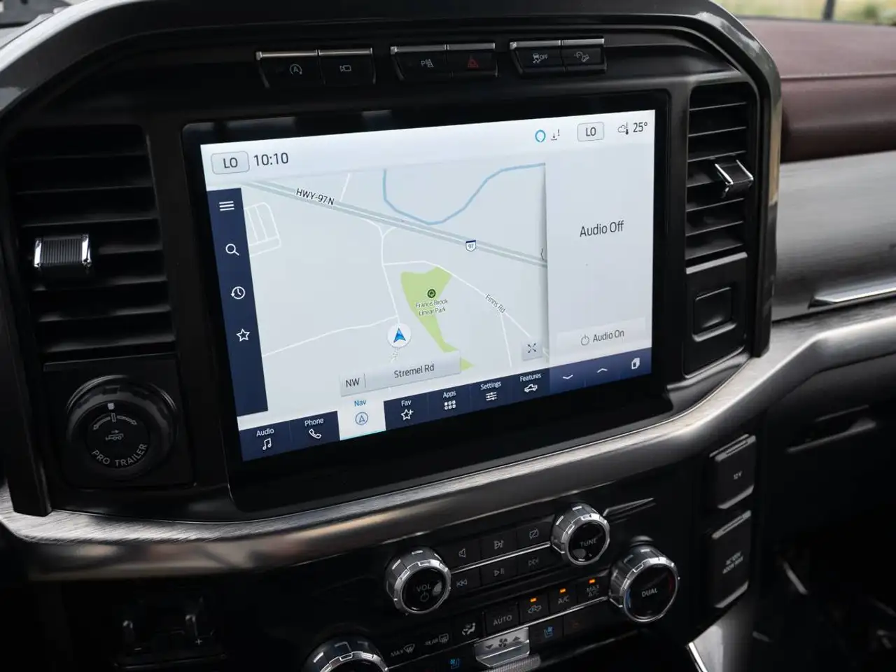 Ford F-150 - Image 18
