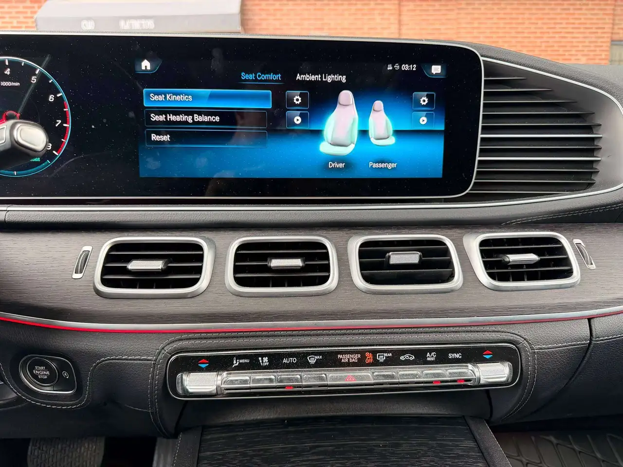 Mercedes-Benz GLE - Image 13