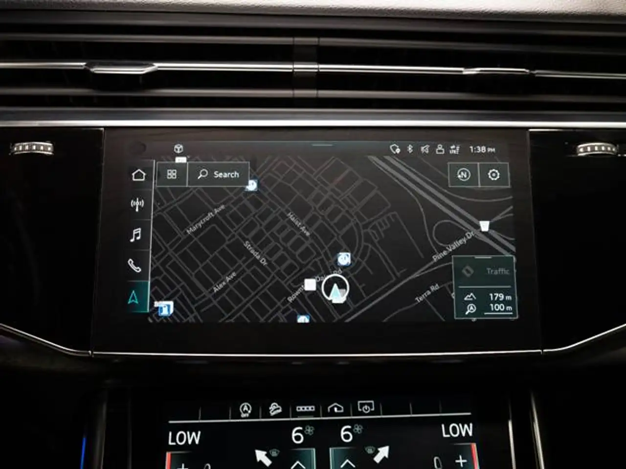 Audi Q7 - Image 18