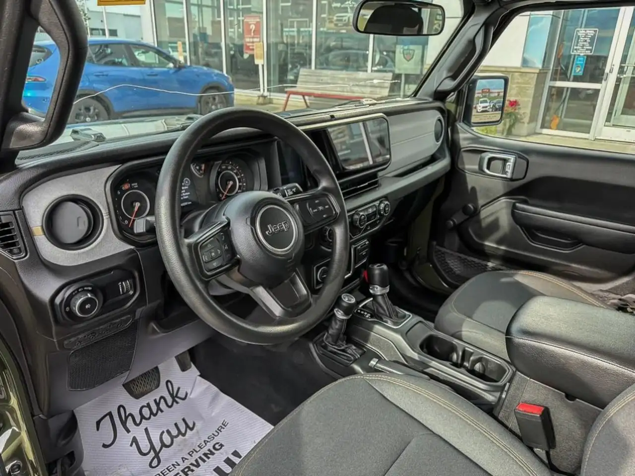 Jeep Wrangler - Image 13