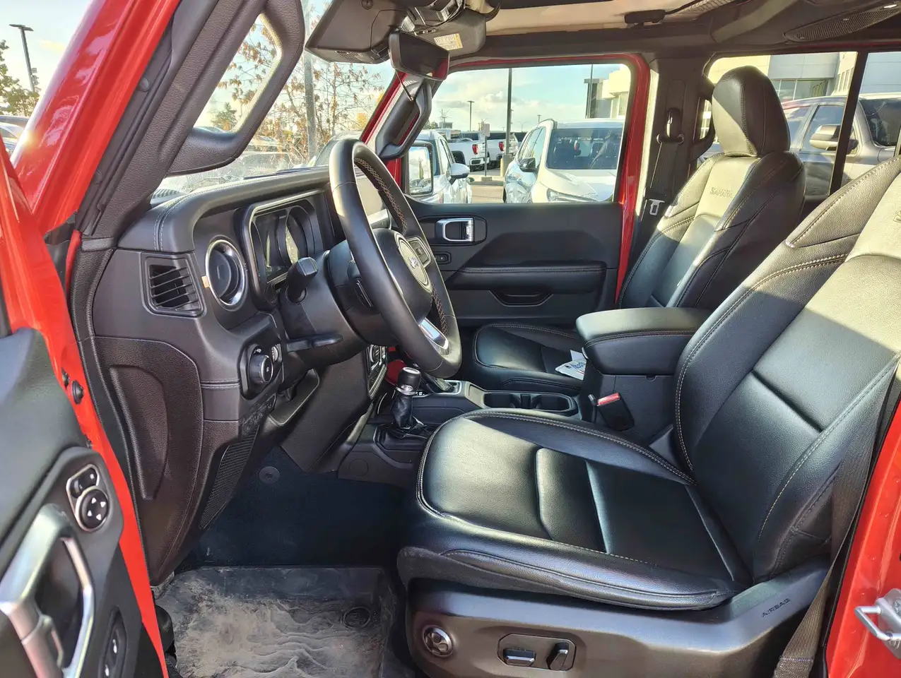 Jeep Wrangler - Image 8