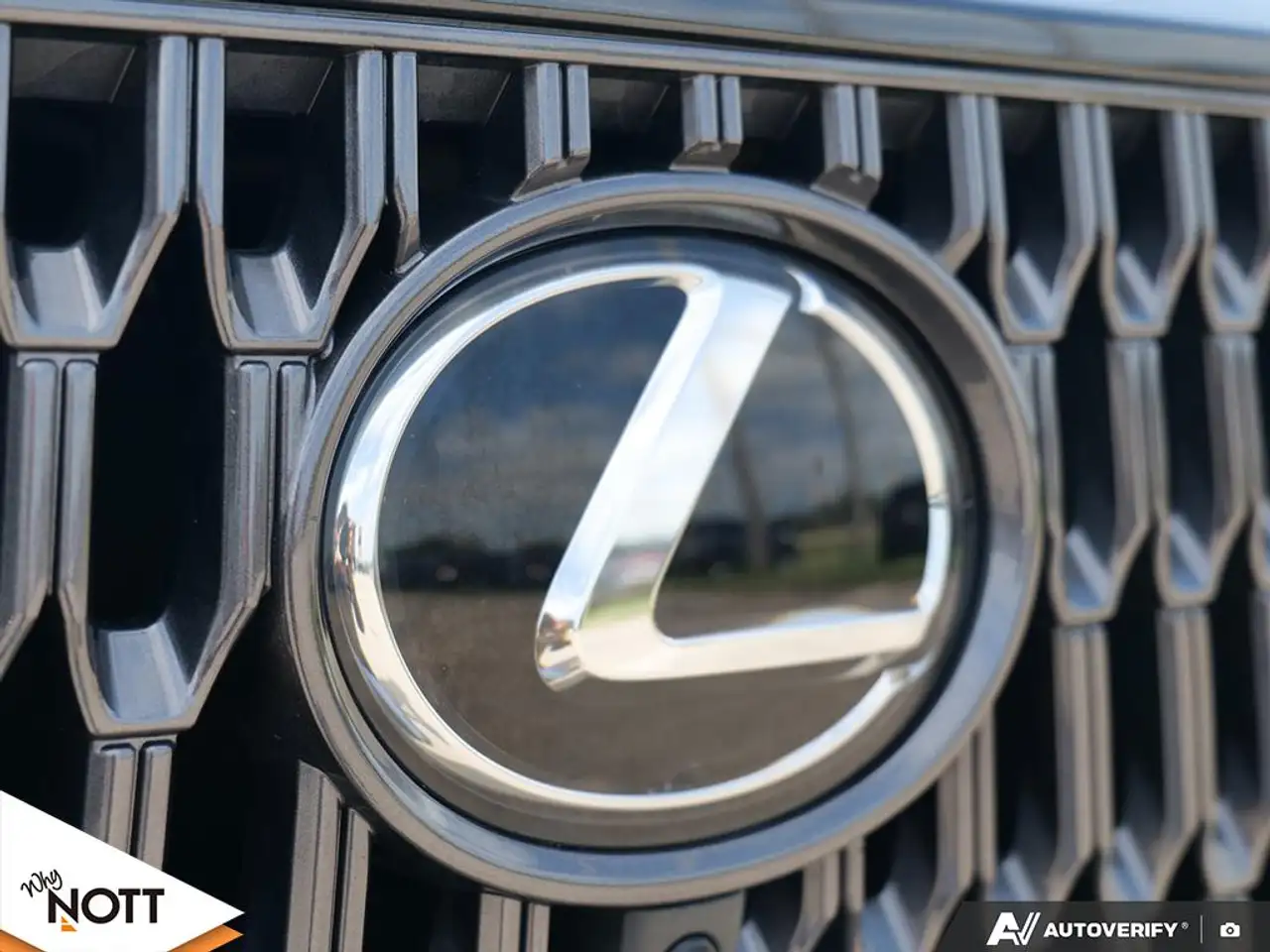 Lexus NX 350 - Image 9