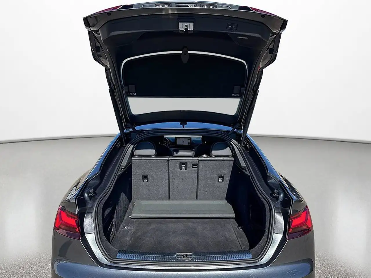 Audi A5 - Image 20