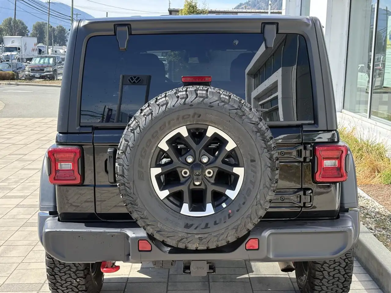 Jeep Wrangler - Image 3