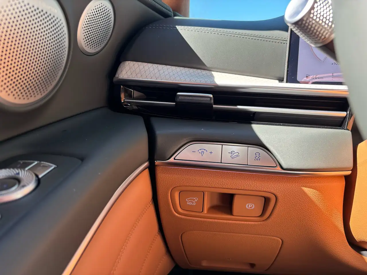 Genesis GV80 - Image 22