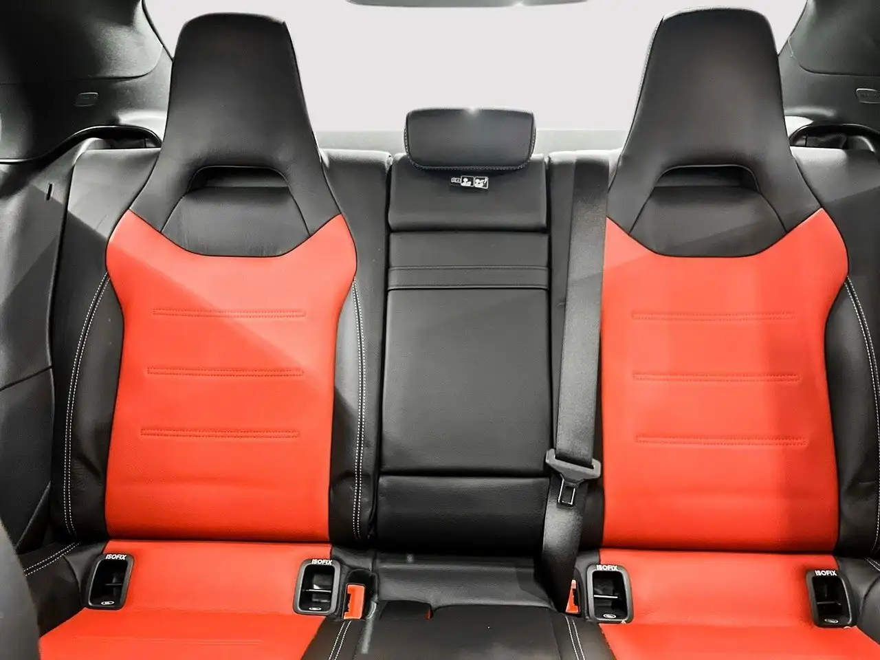 Mercedes-Benz CLA - Image 30