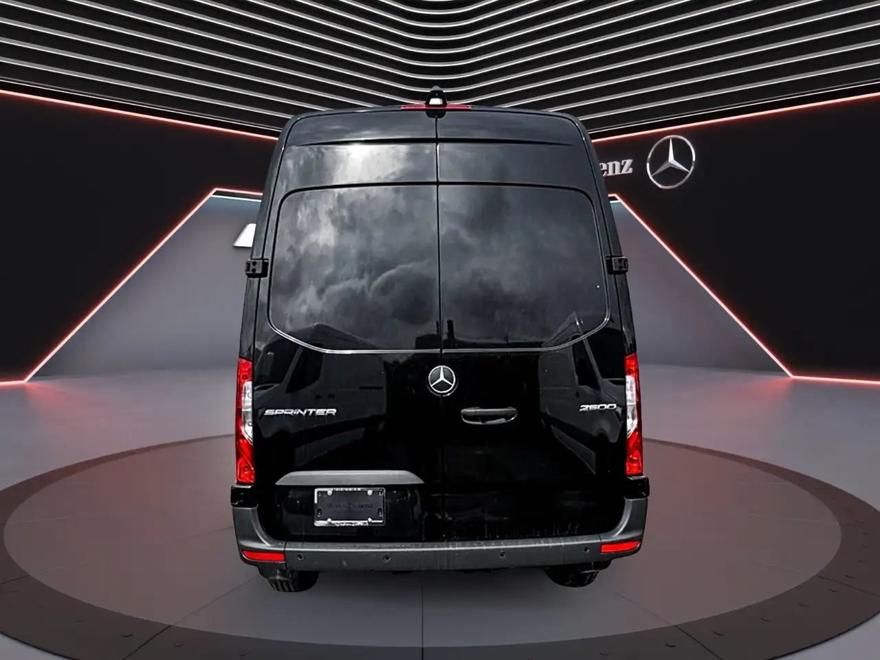 Mercedes-Benz Sprinter - Image 5