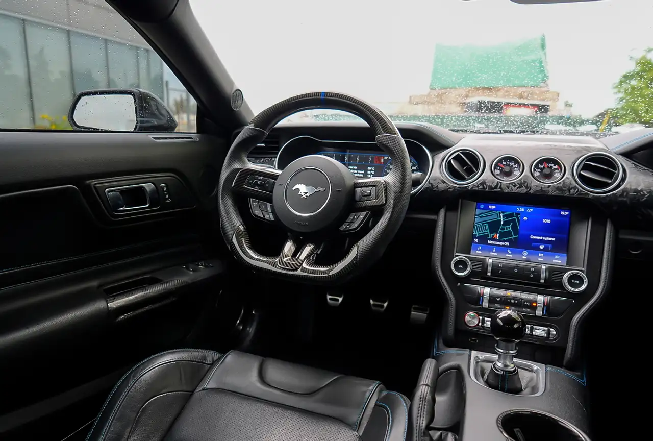 Ford Mustang - Image 21