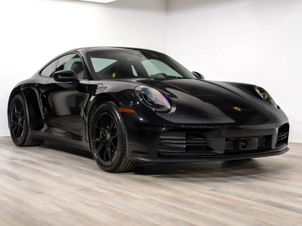 Porsche 911 - Image 14
