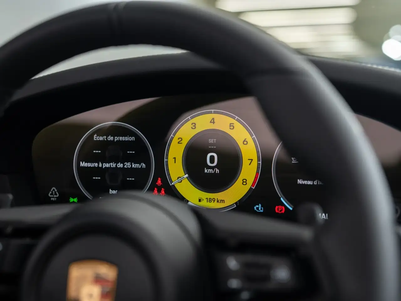 Porsche 911 - Image 15