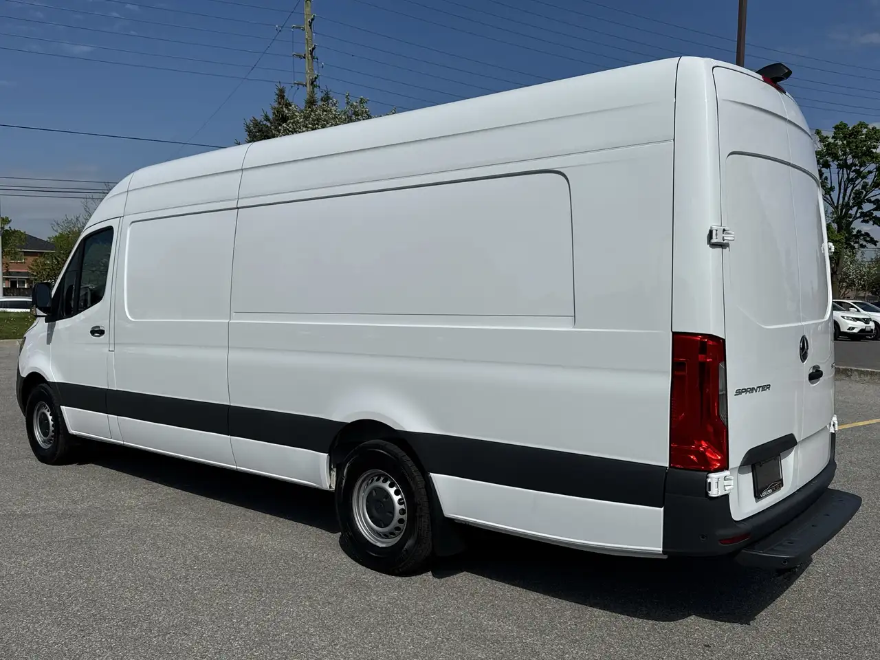 Mercedes-Benz Sprinter - Image 4
