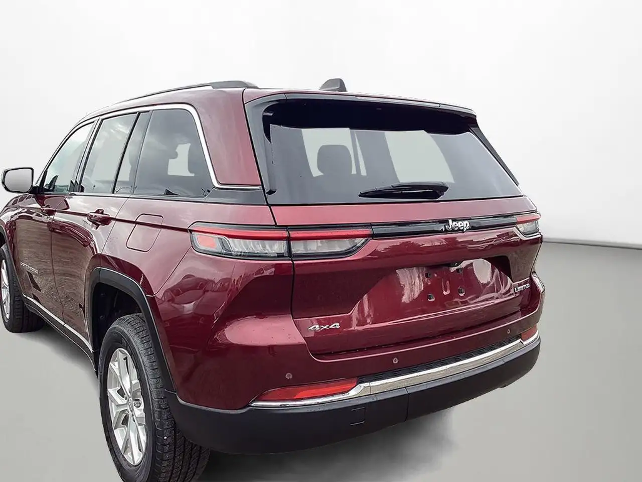 Jeep Grand Cherokee - Image 14