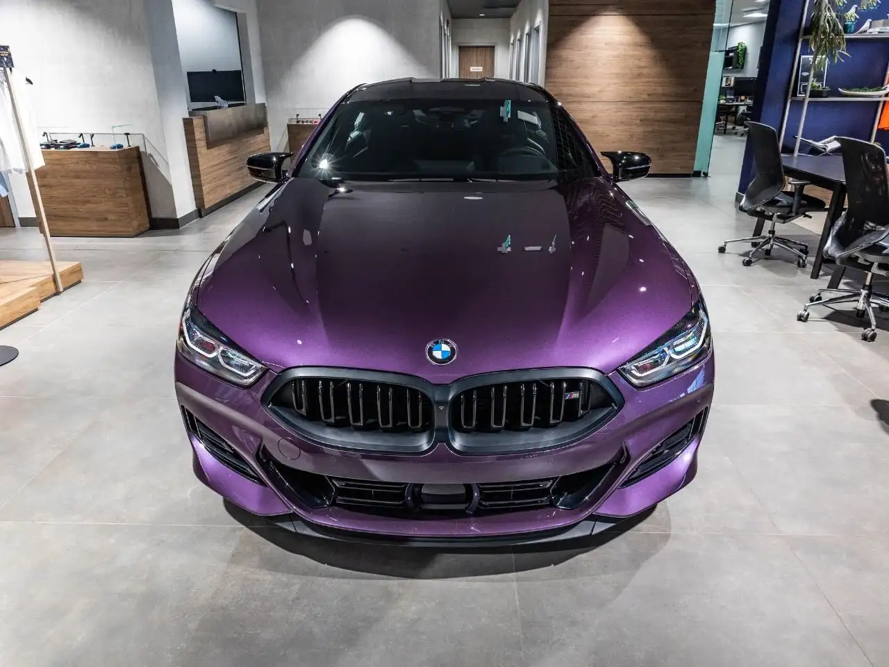 BMW 8 Series - Image 2