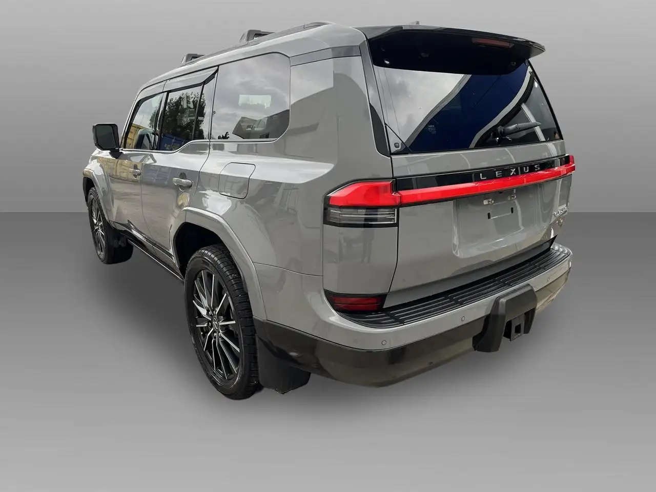 Lexus GX 550 - Image 7