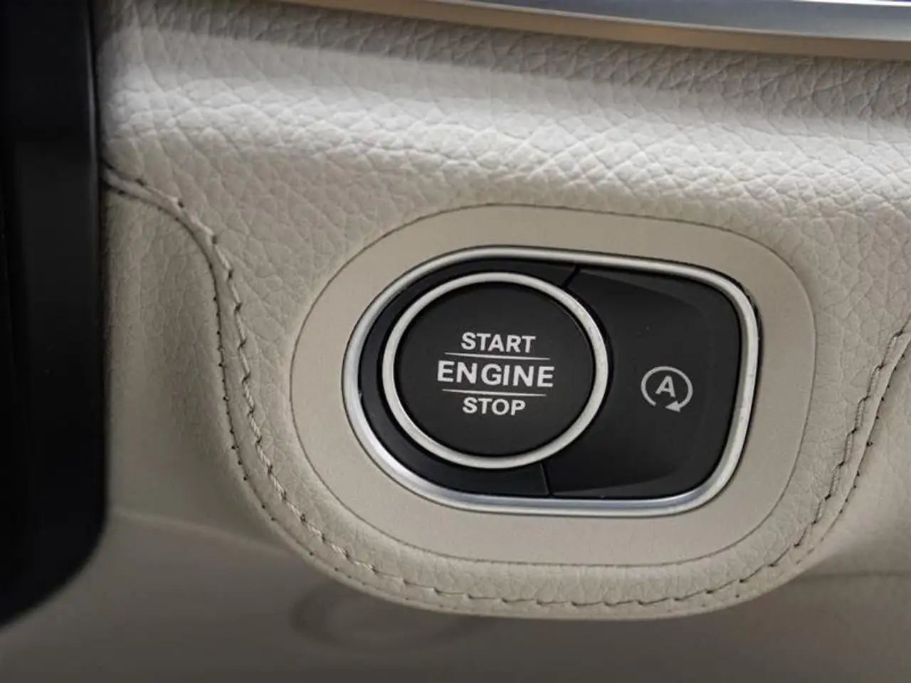 Mercedes-Benz GLE - Image 10