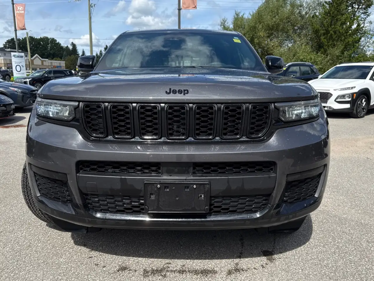 Jeep Grand Cherokee - Image 2