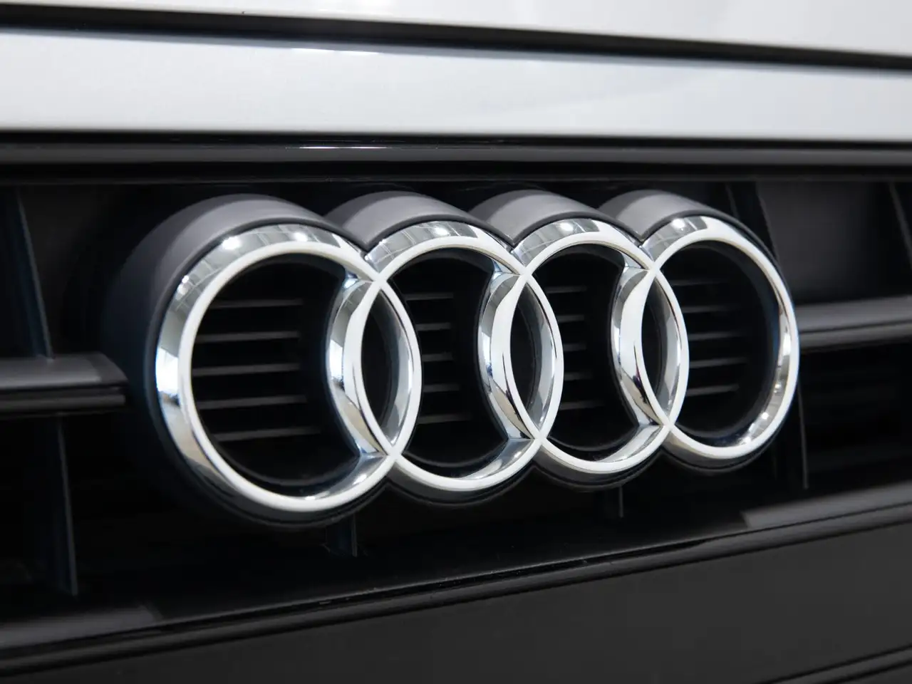 Audi A4 - Image 9