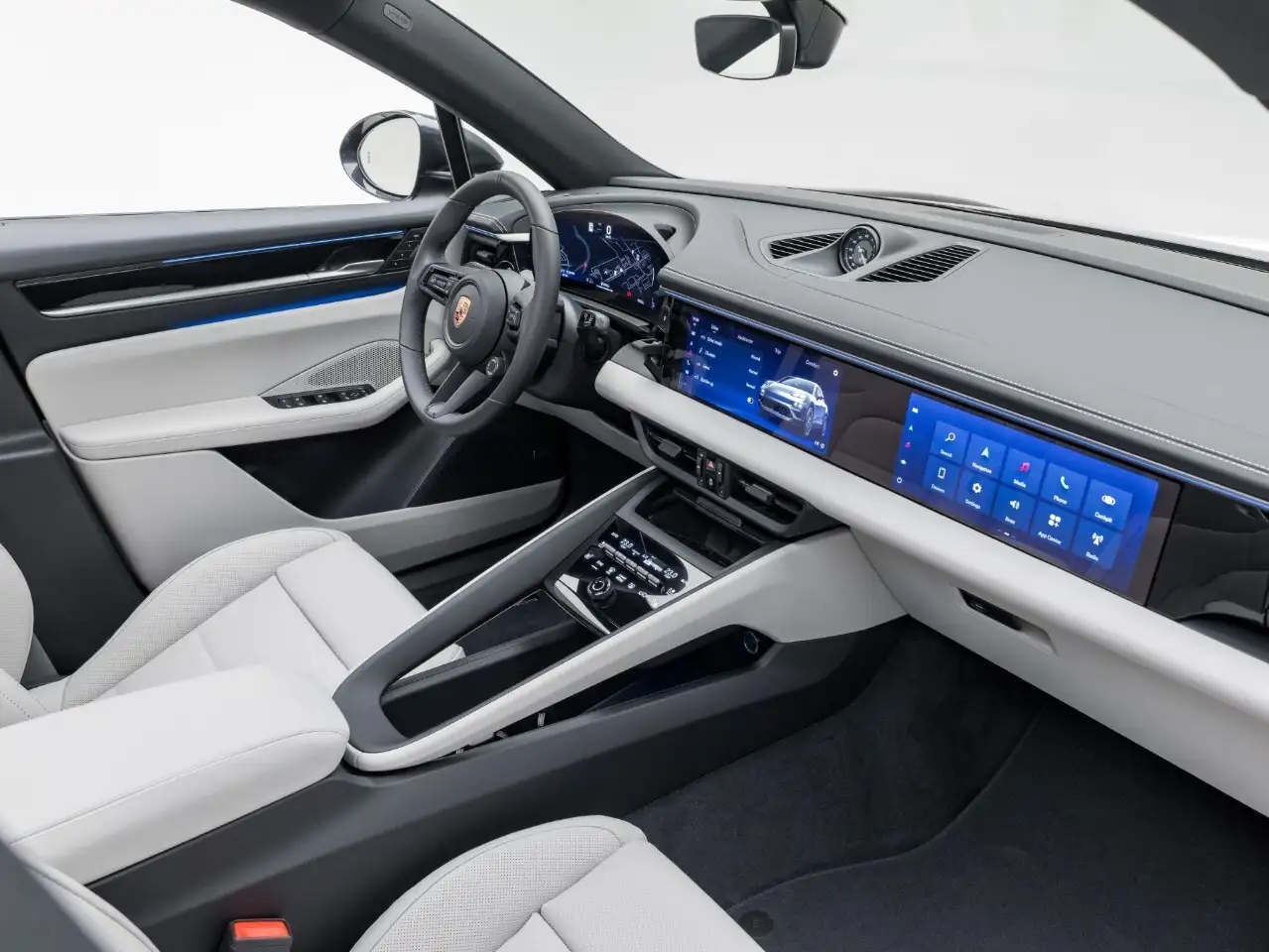 Porsche Macan - Image 32