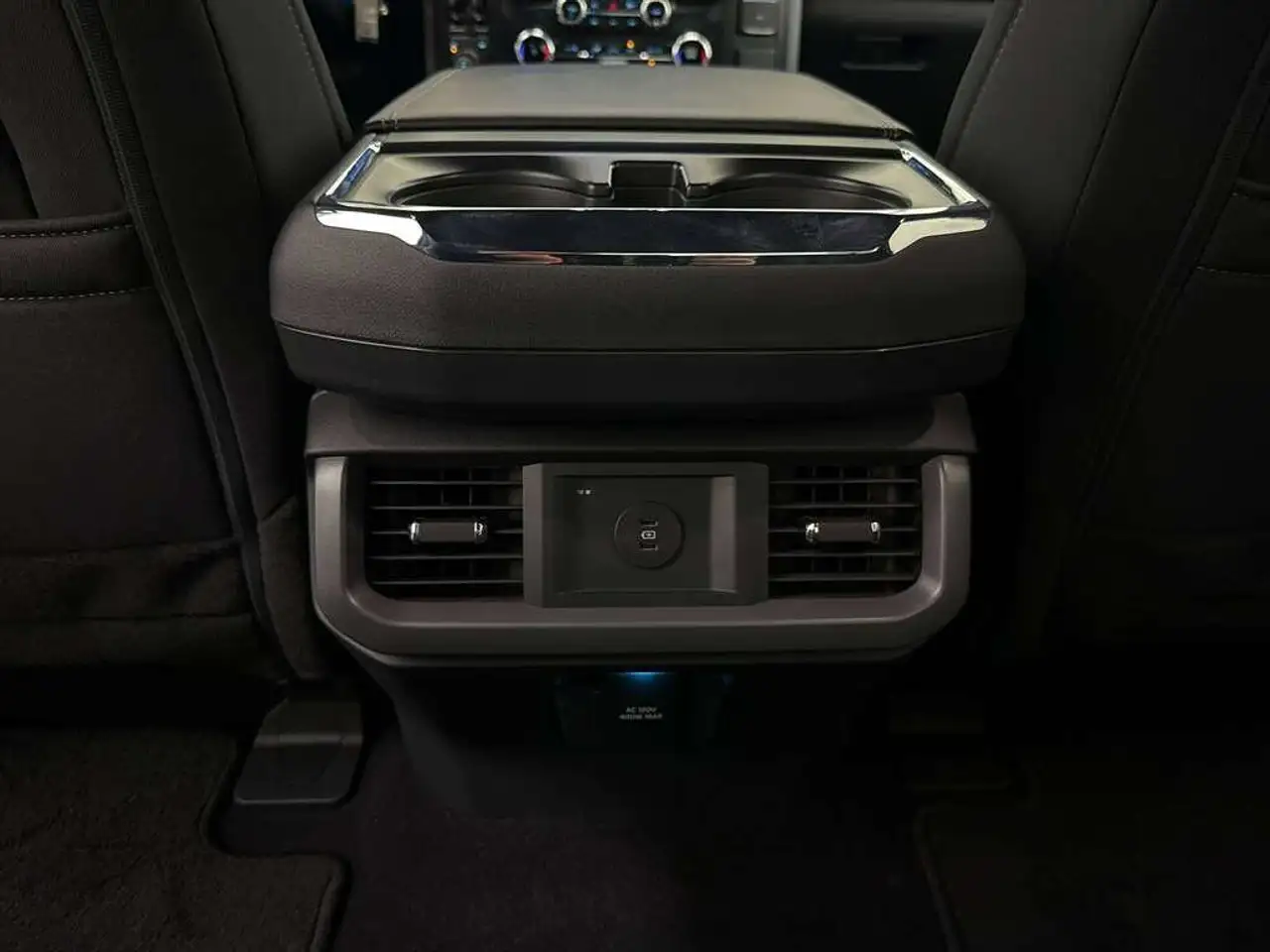 Ford F-150 - Image 40