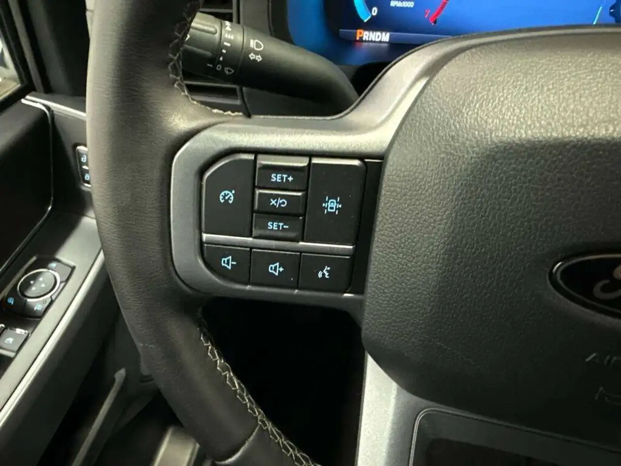 Ford F-150 - Image 26