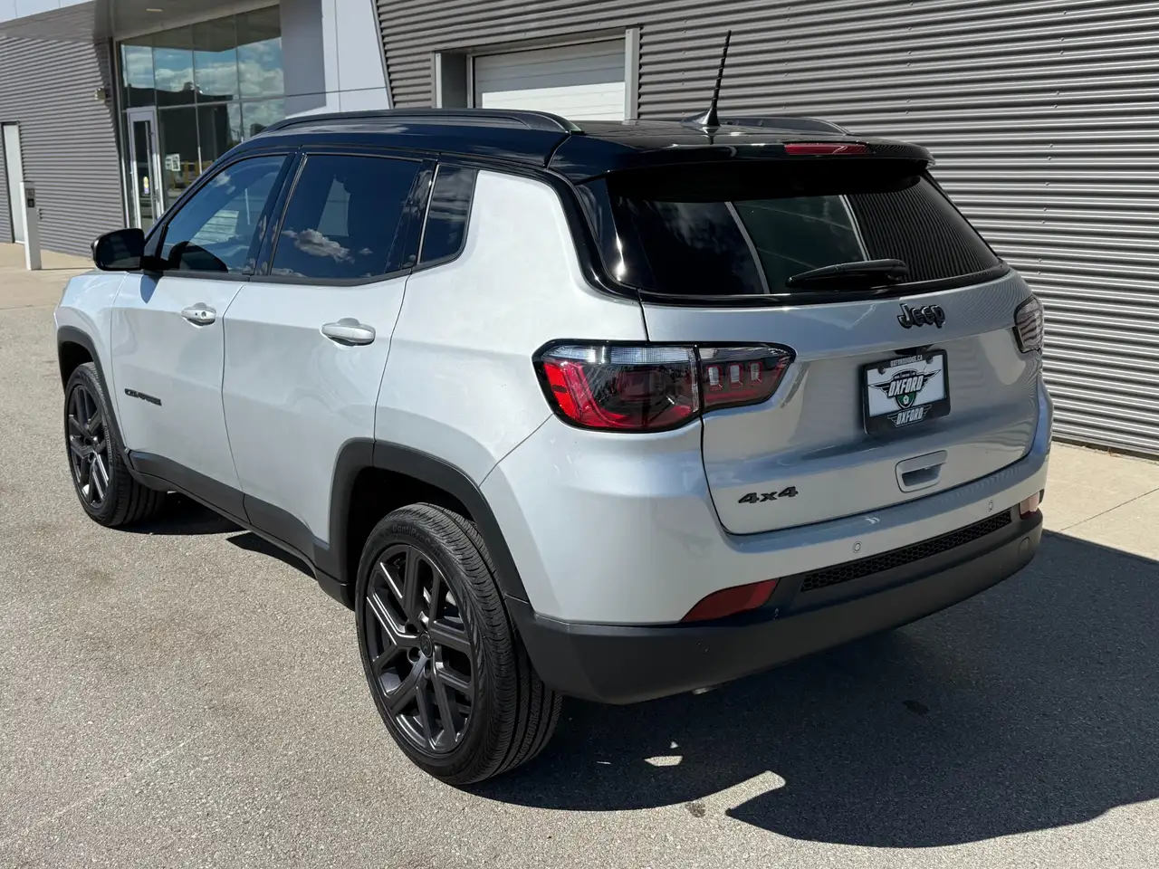 Jeep Compass - Image 3