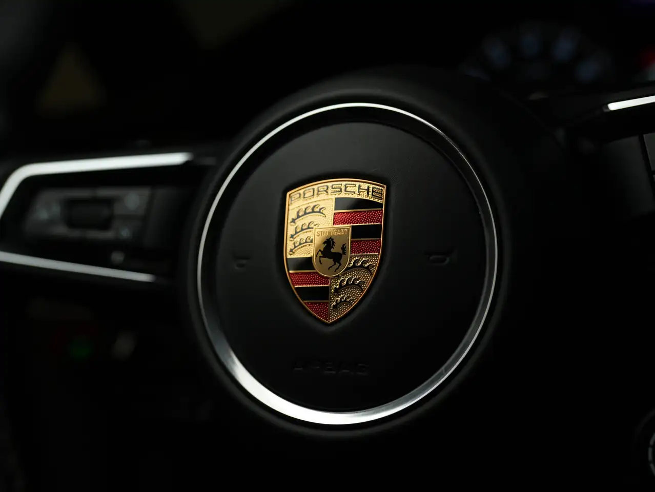Porsche Panamera - Image 16
