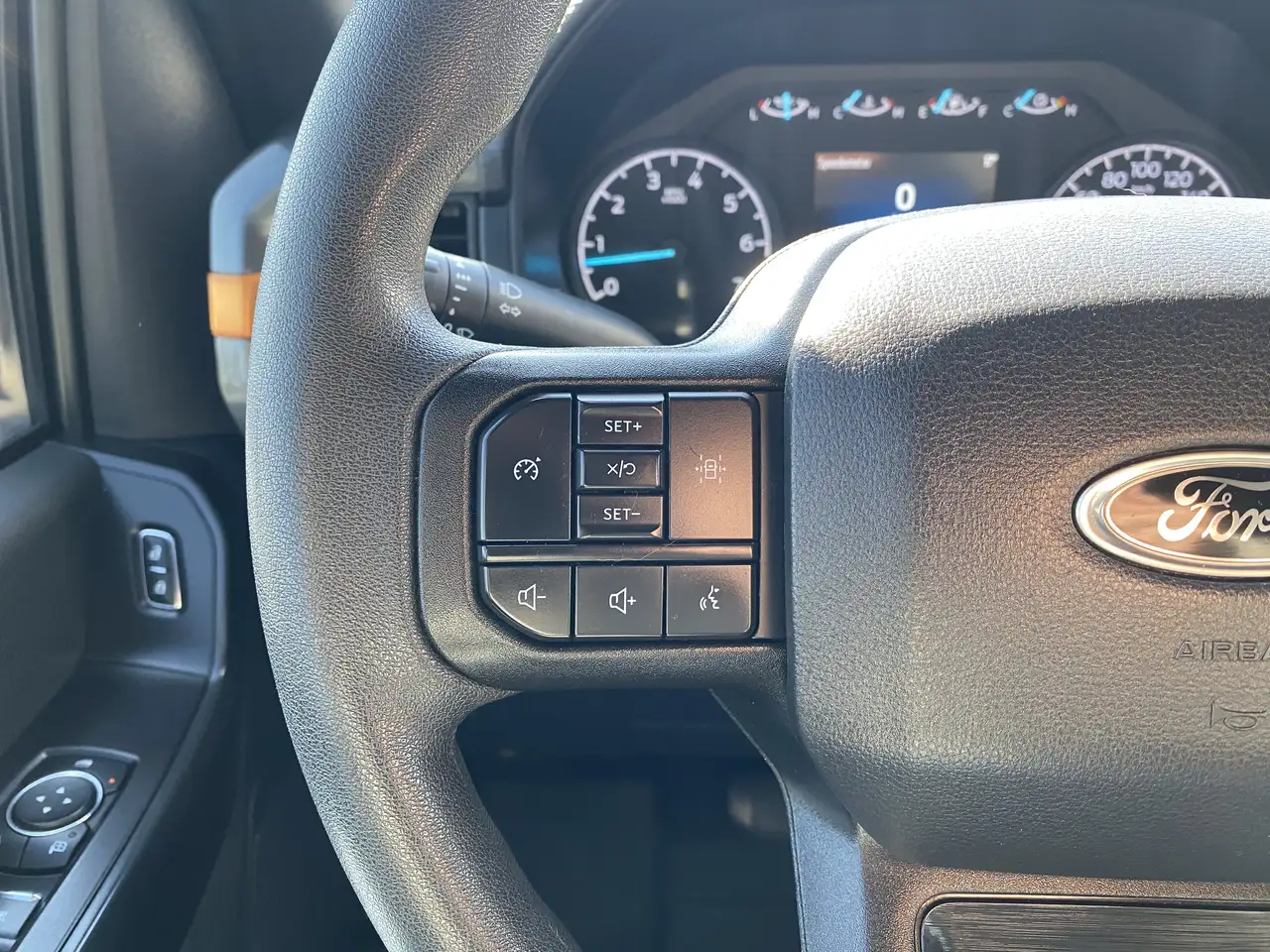 Ford F-150 - Image 13