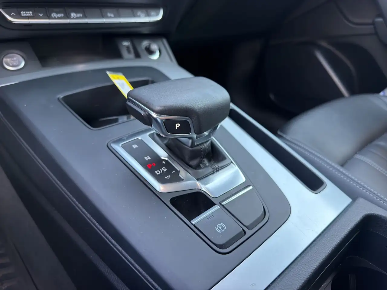 Audi Q5 - Image 14