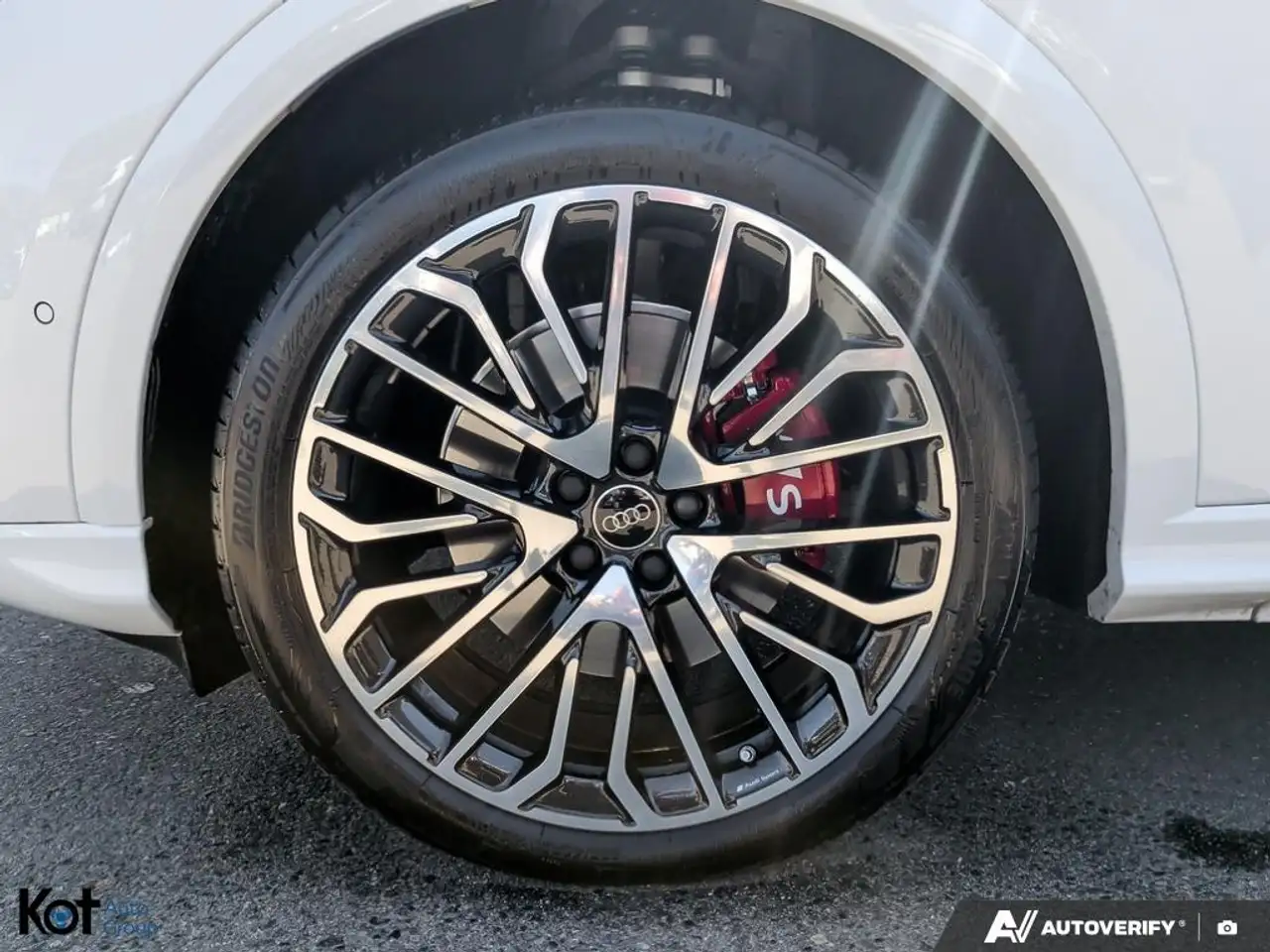 Audi SQ5 - Image 6
