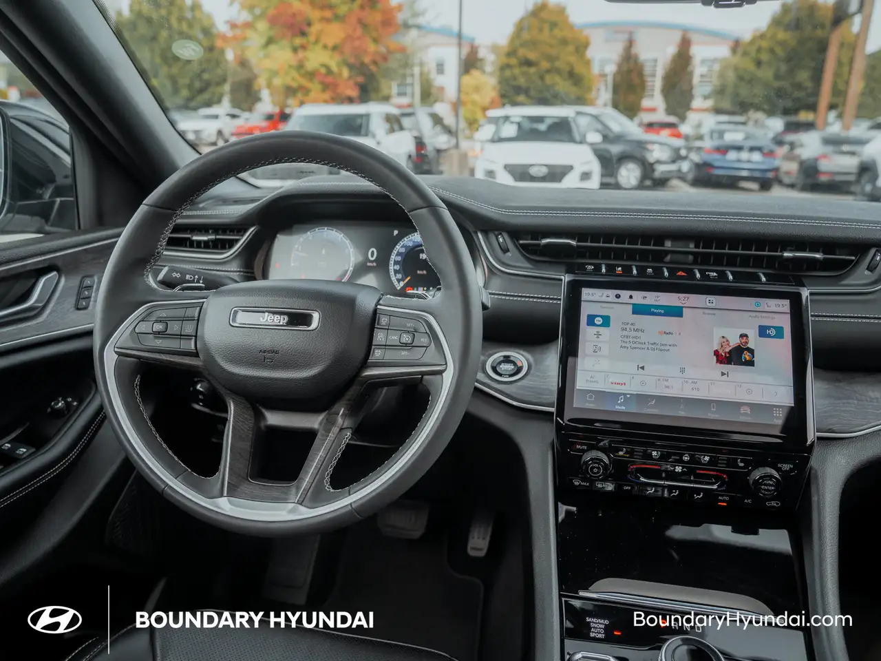 Jeep Grand Cherokee - Image 12