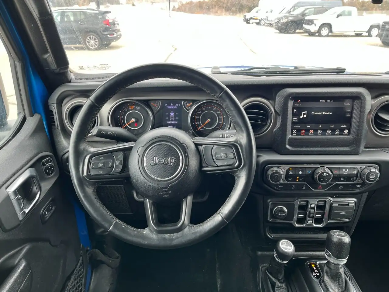 Jeep Wrangler - Image 23