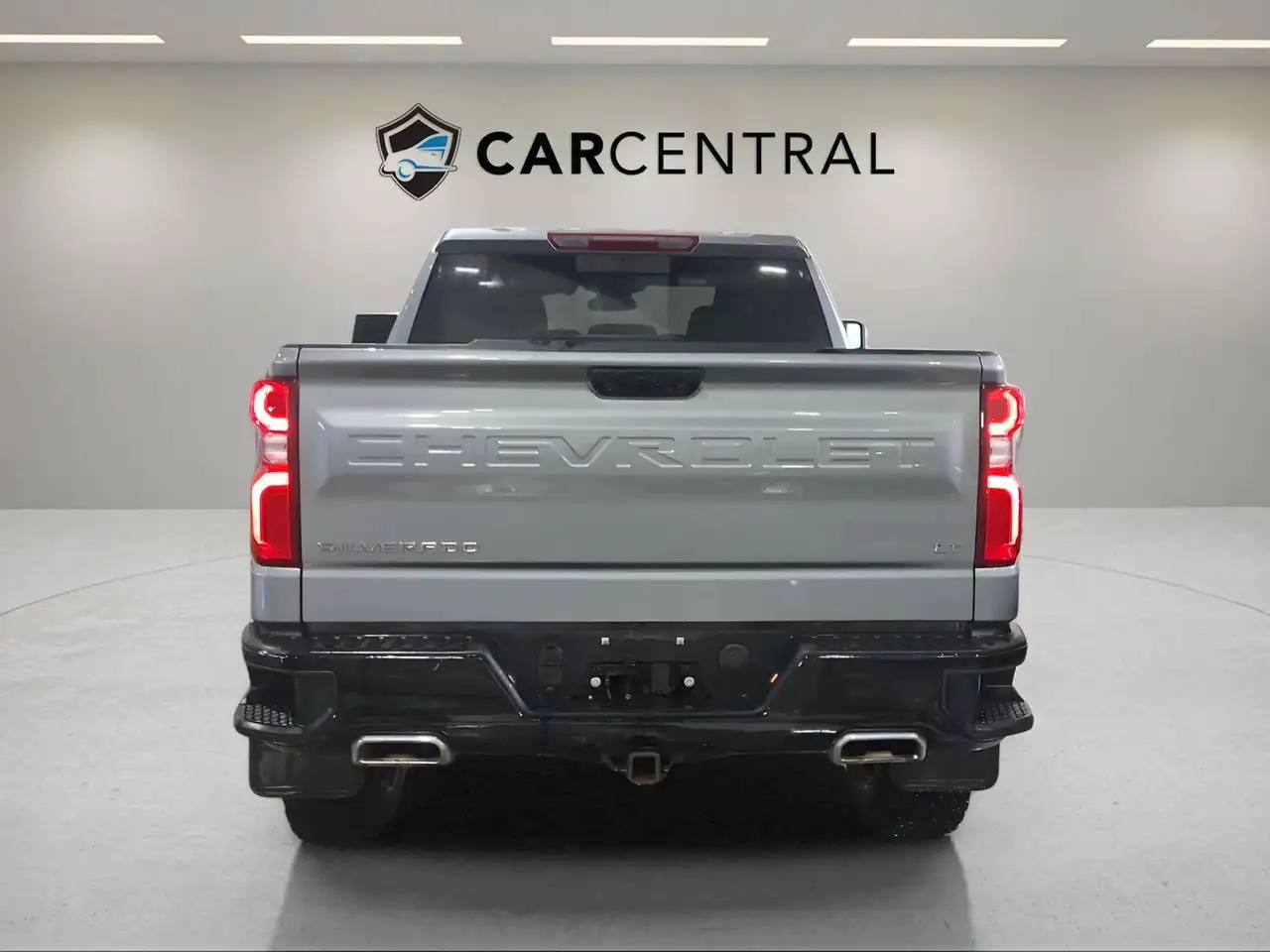 Chevrolet Silverado 1500 - Image 4