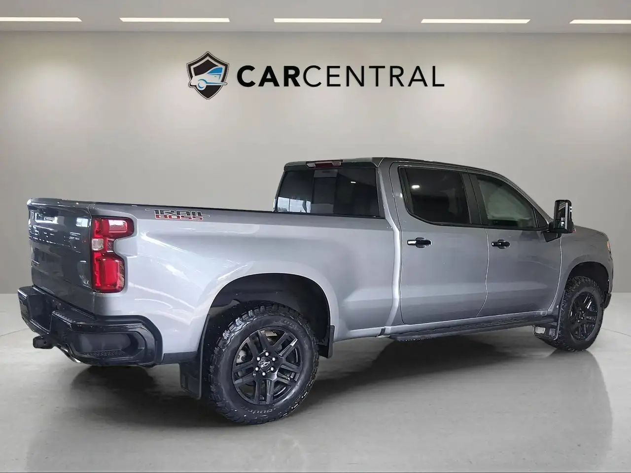 Chevrolet Silverado 1500 - Image 5