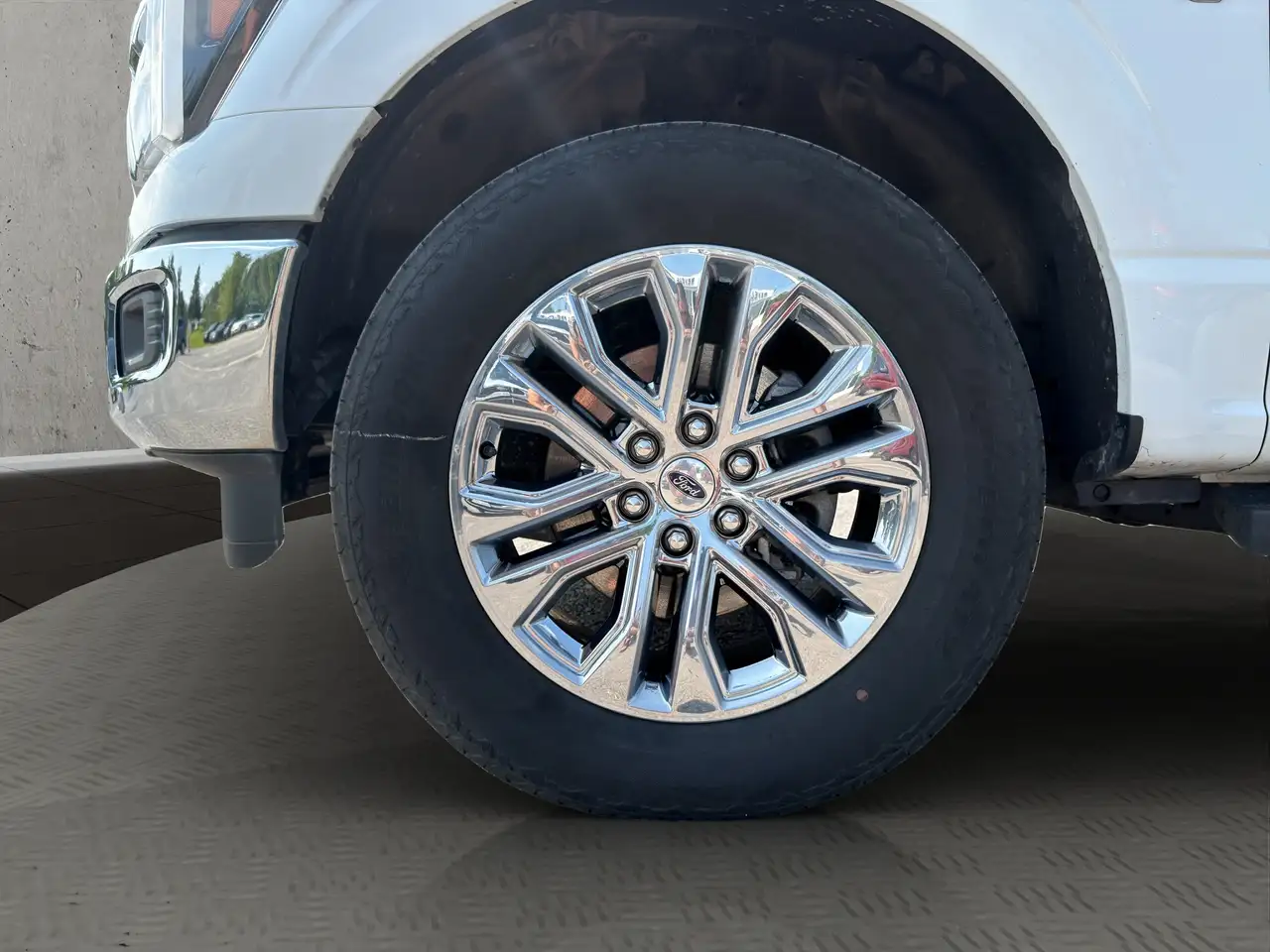 Ford F-150 - Image 22