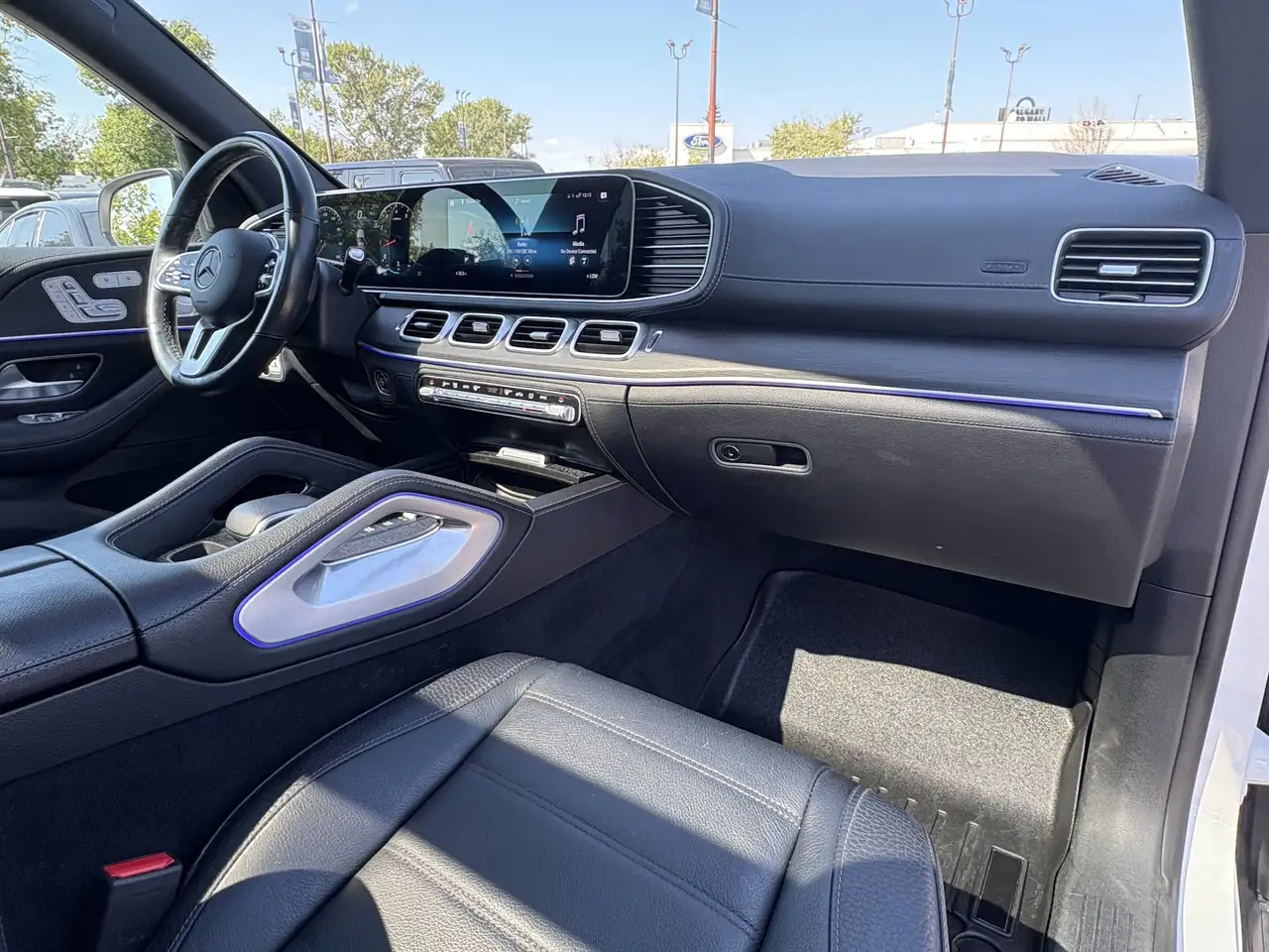 Mercedes-Benz GLE - Image 36