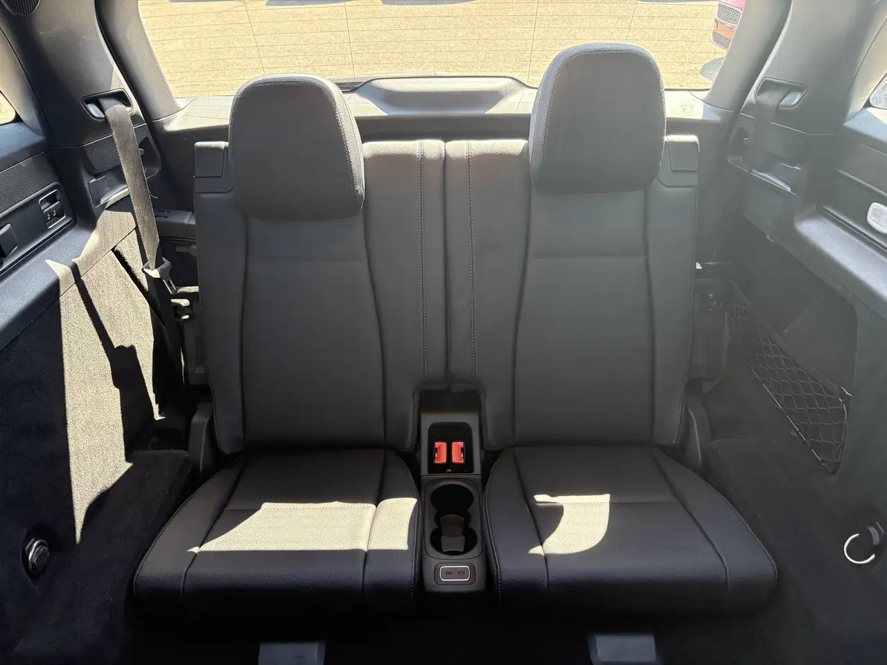 Mercedes-Benz GLE - Image 33