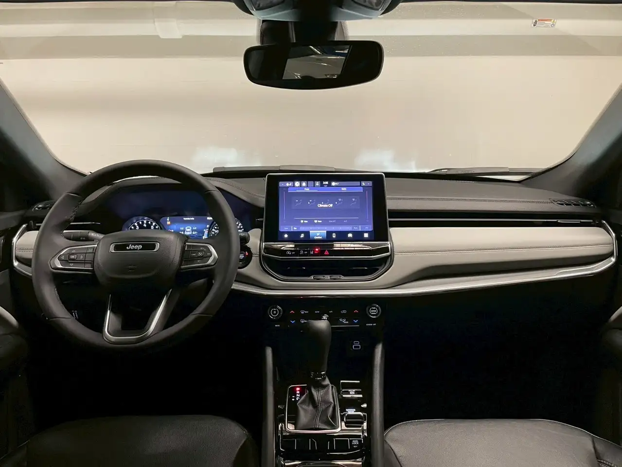 Jeep Compass - Image 27