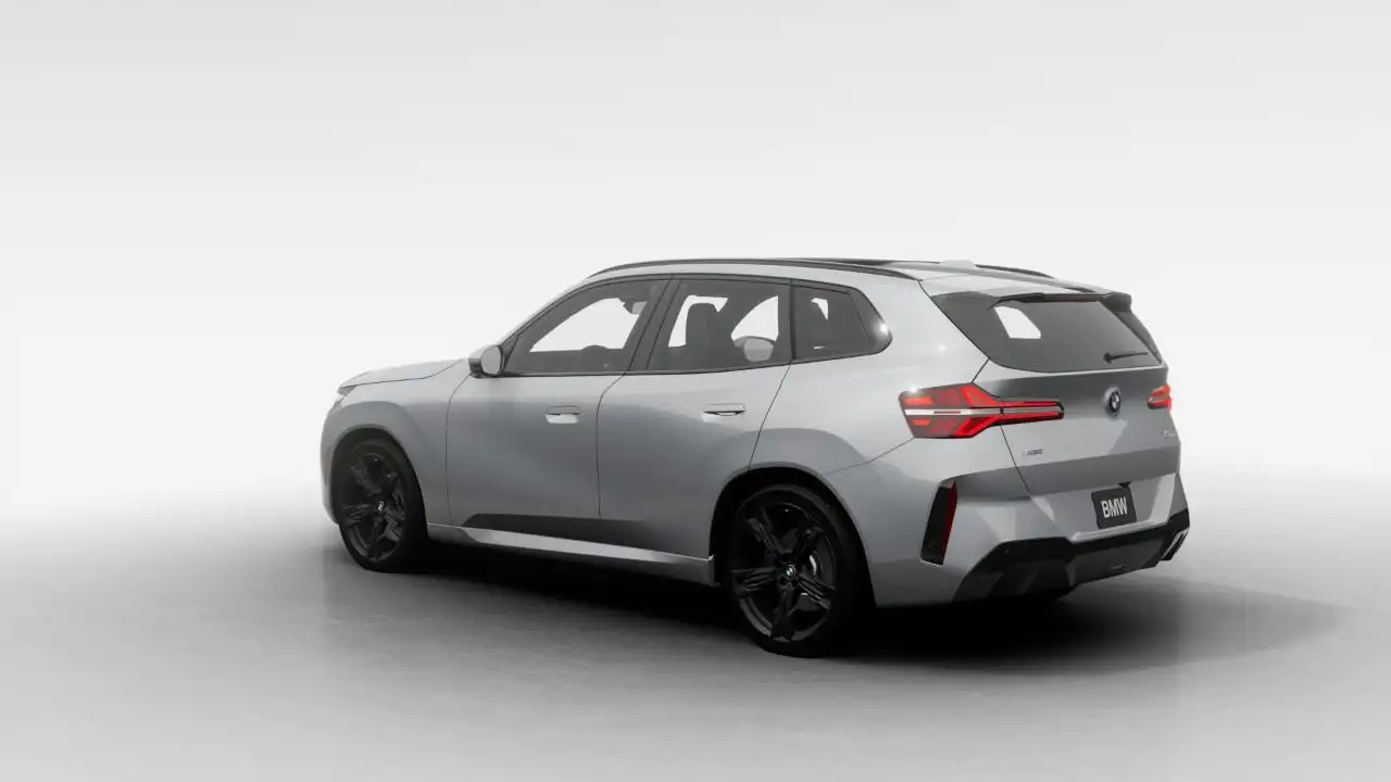 BMW X3 - Image 2