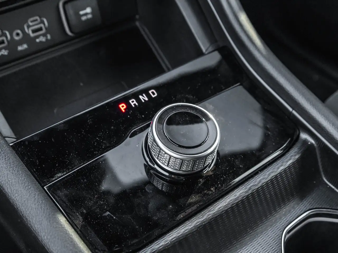 Jeep Grand Cherokee - Image 15