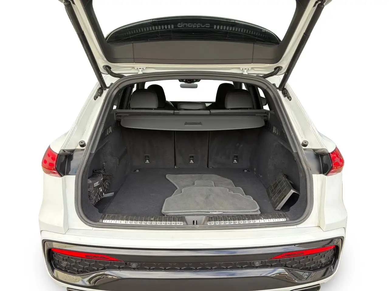 Audi Q5 - Image 27