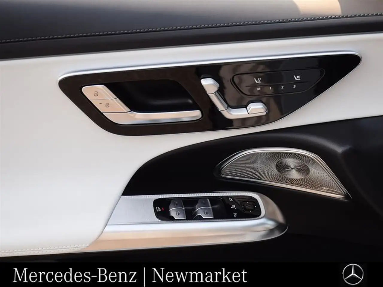 Mercedes-Benz E-Class - Image 17