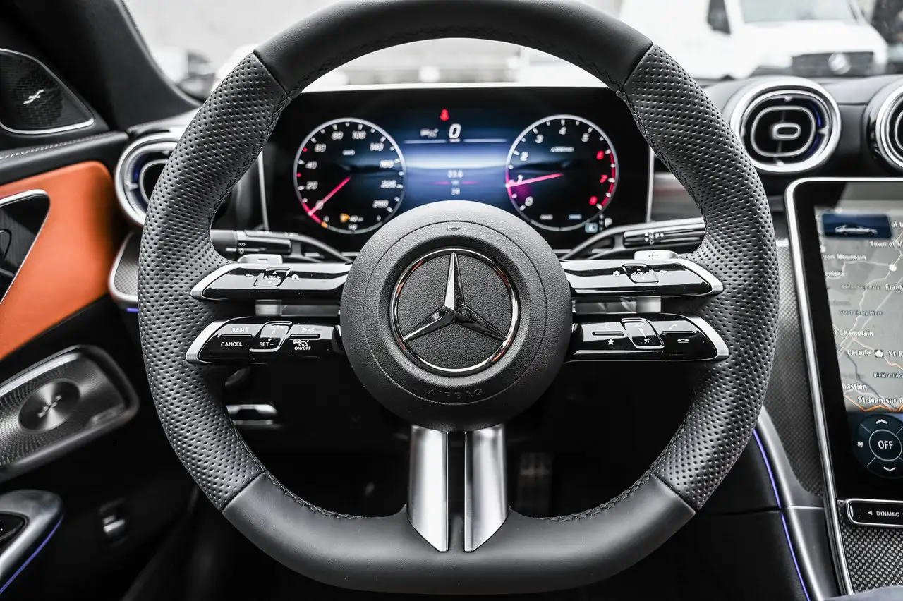 Mercedes-Benz C-Class - Image 10