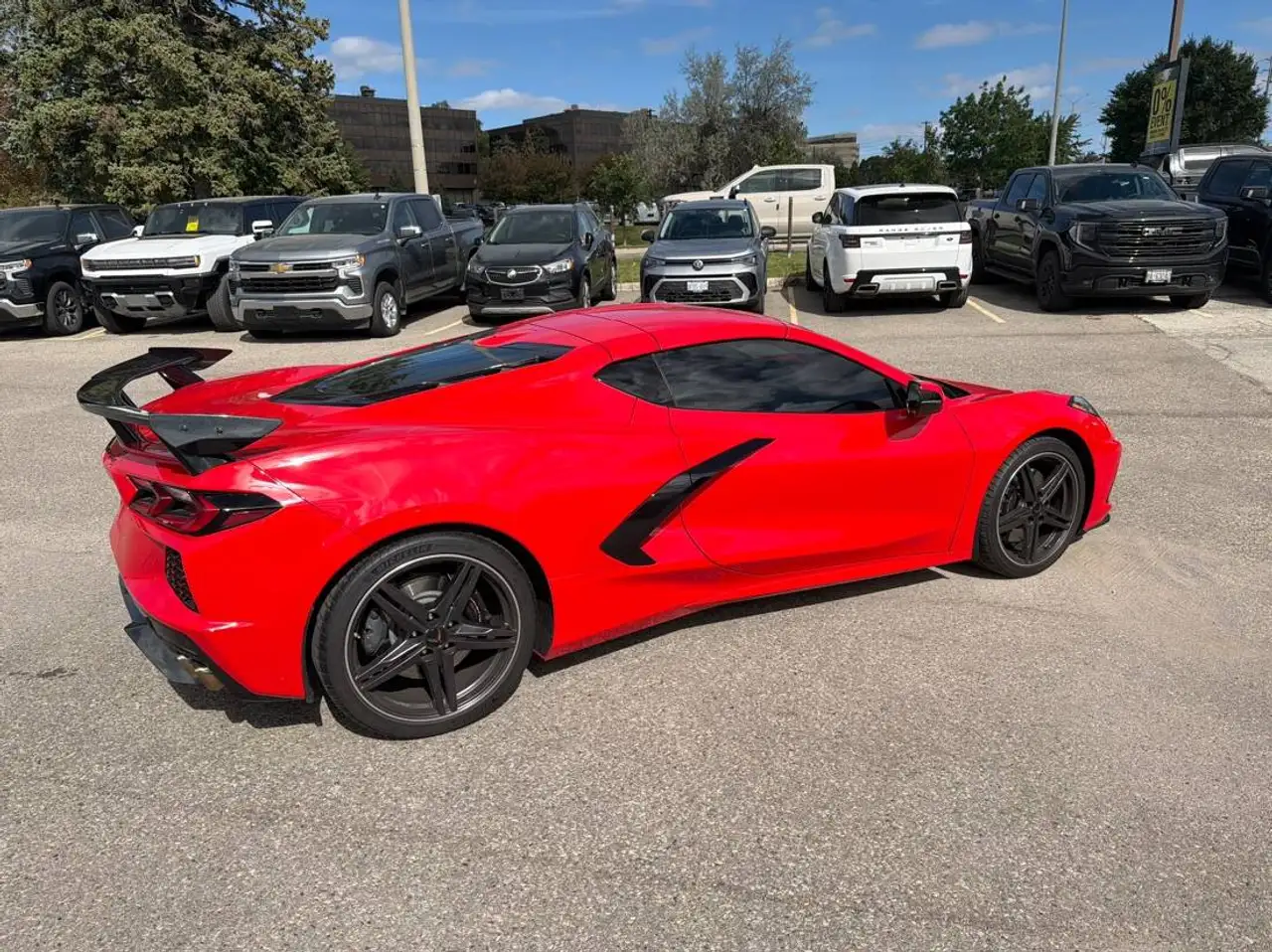 Chevrolet Corvette - Image 9