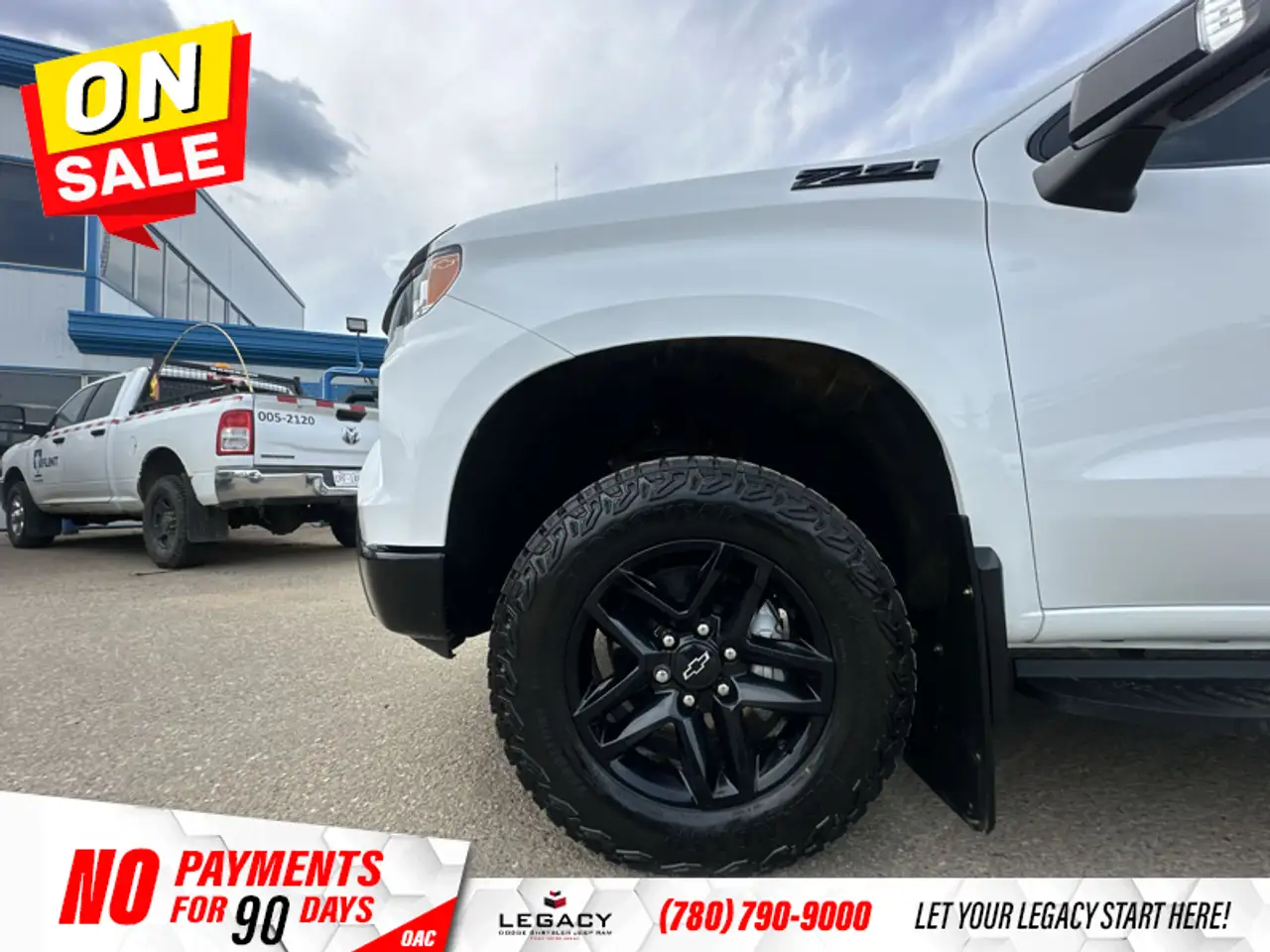 Chevrolet Silverado 1500 - Image 18