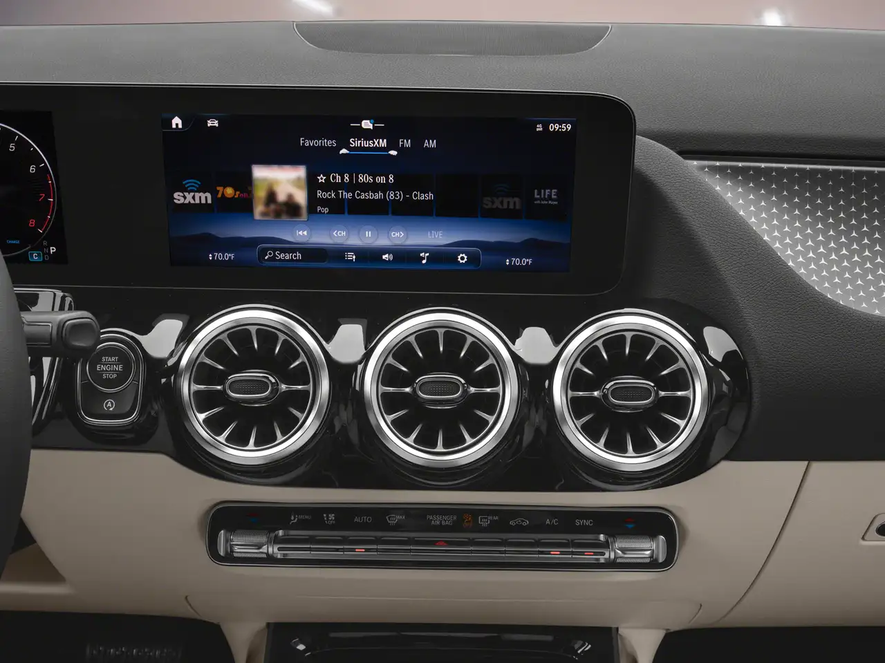 Mercedes-Benz GLA - Image 6