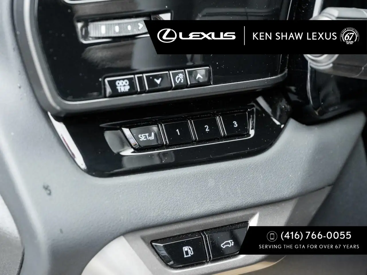 Lexus RX - Image 16